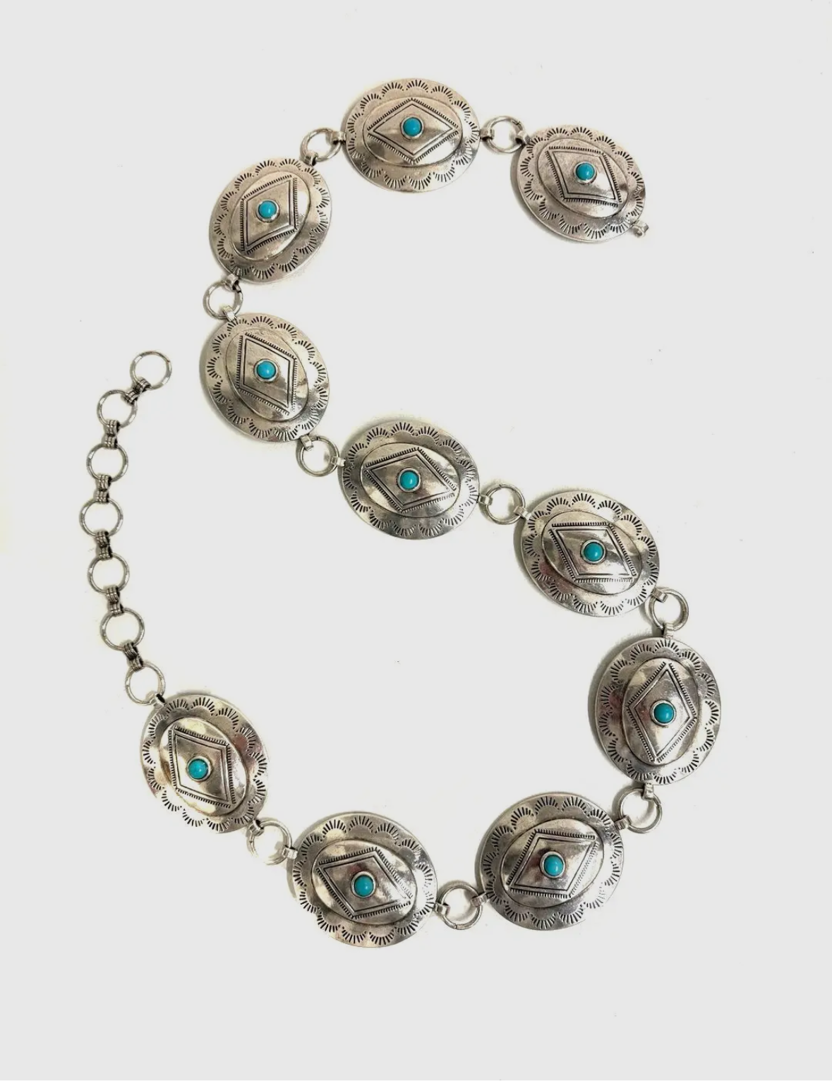 Western Oval Concho Chain Belt