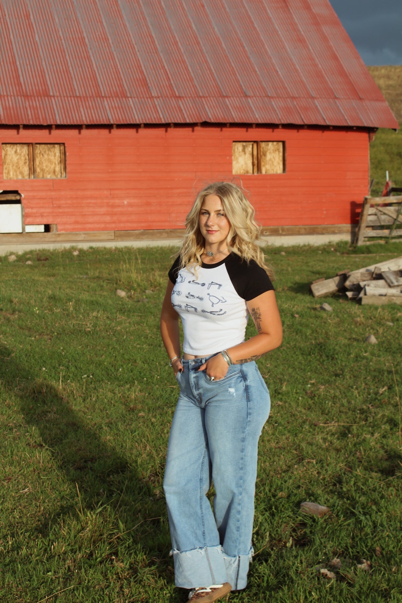 Punchy Spurs Tee