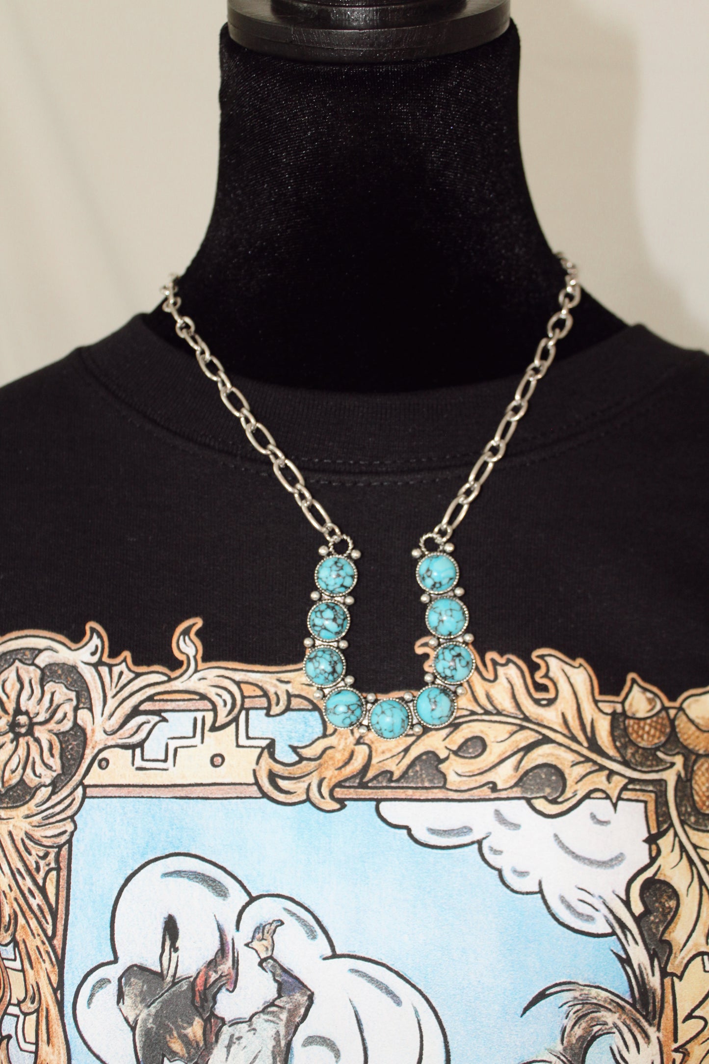 Horseshoe Necklace